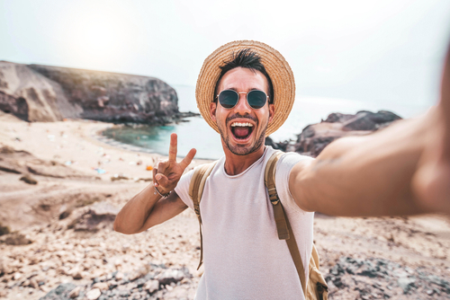 5 Tips for Traveling with Invisalign®